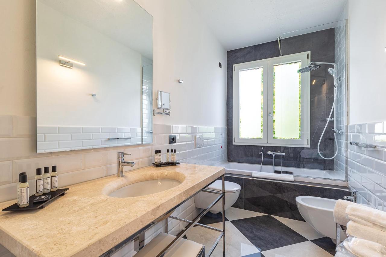 Raphael Hotel Àrbatax Zewnętrze zdjęcie