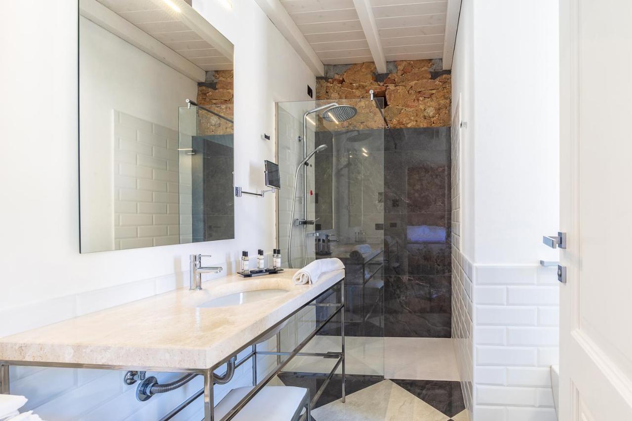 Raphael Hotel Àrbatax Zewnętrze zdjęcie