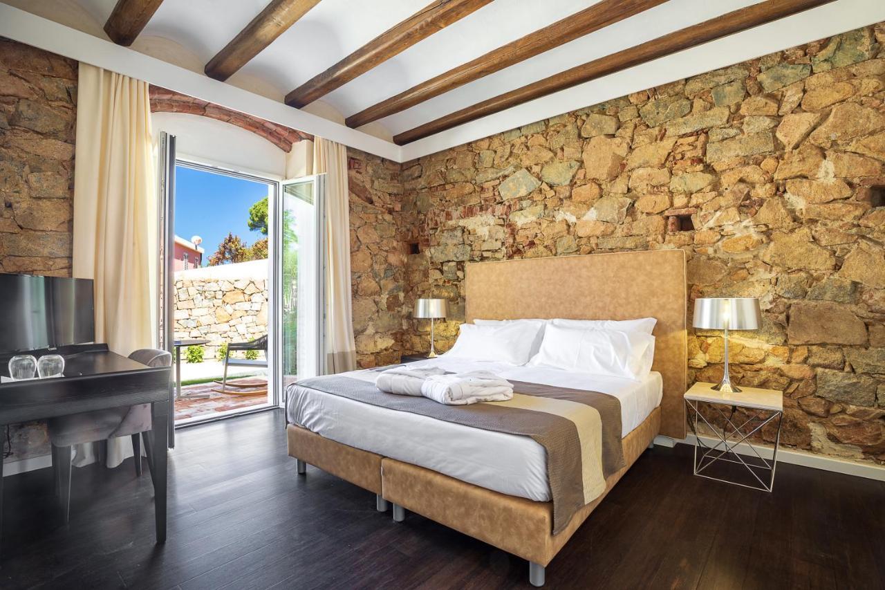 Raphael Hotel Àrbatax Zewnętrze zdjęcie